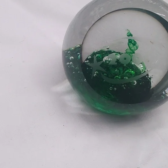 Vintage Green Glass Art Paperweight CMOG 2000 - Picture 2 of 4
